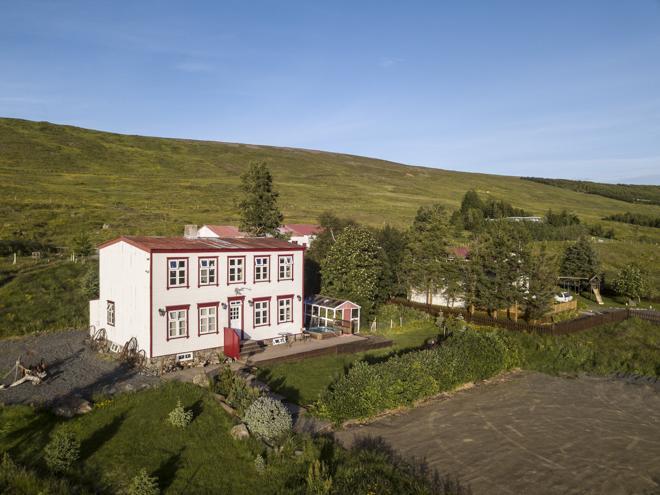 Storu-laugar 3* Laugar (North Iceland)